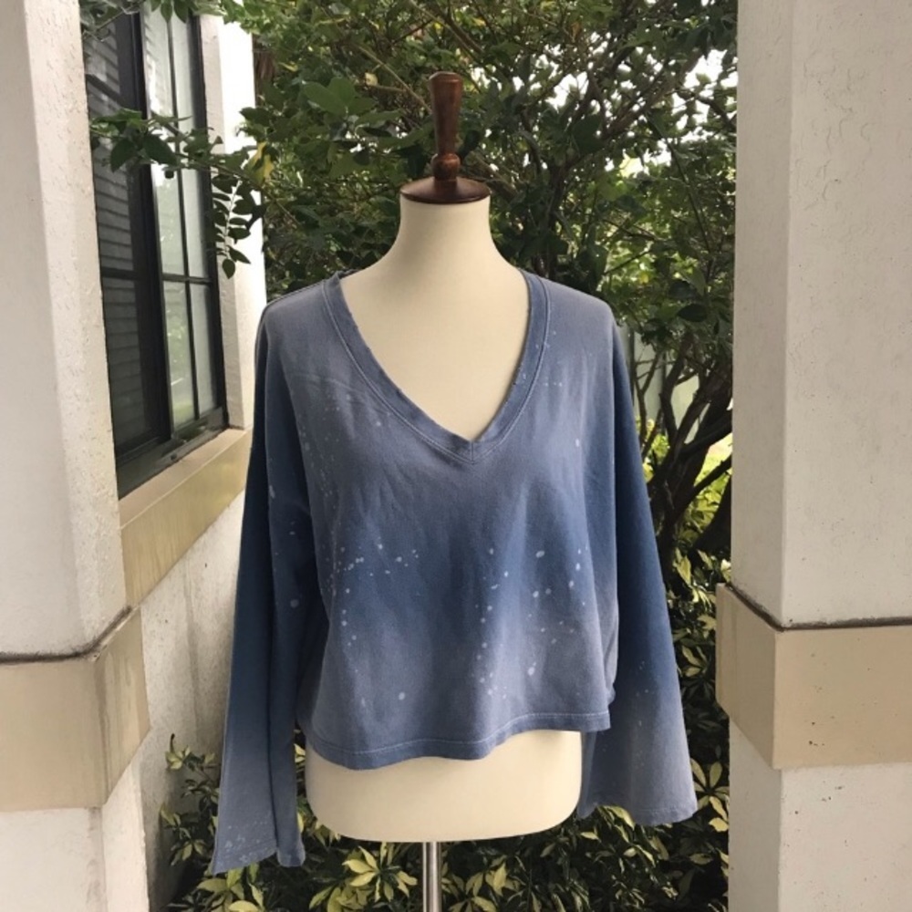 Joe’s Collection Cropped Bell Sleeve Sweatshirt